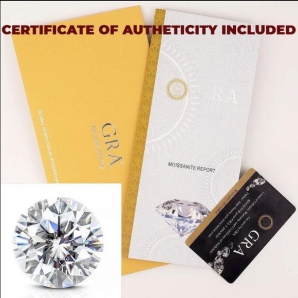 Diamond Ring with Sterling Silver Band - Size 8 - 1 carat - Picture 5 of 6